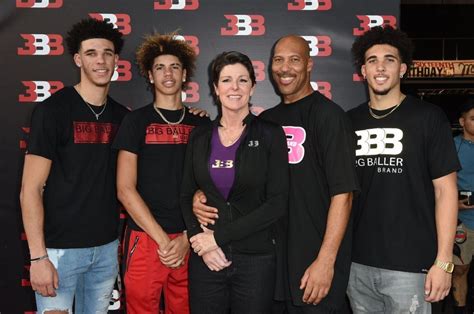 LaVar Ball's Amputation: Family Impact